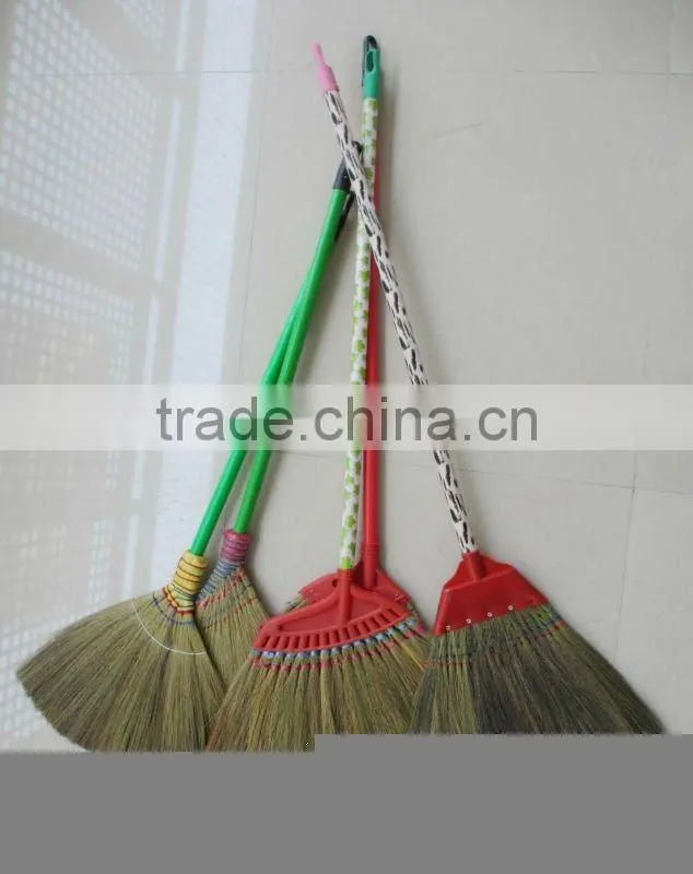 Natural corn broom wooden handle
