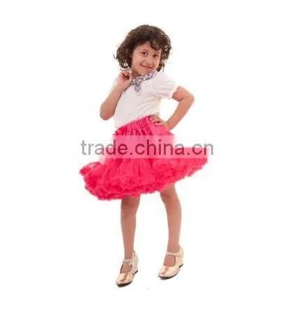 Factory wholesale baby girls chevron printed with chiffon ruffle skirt chevron baby skirt,hot pink pettiskirt