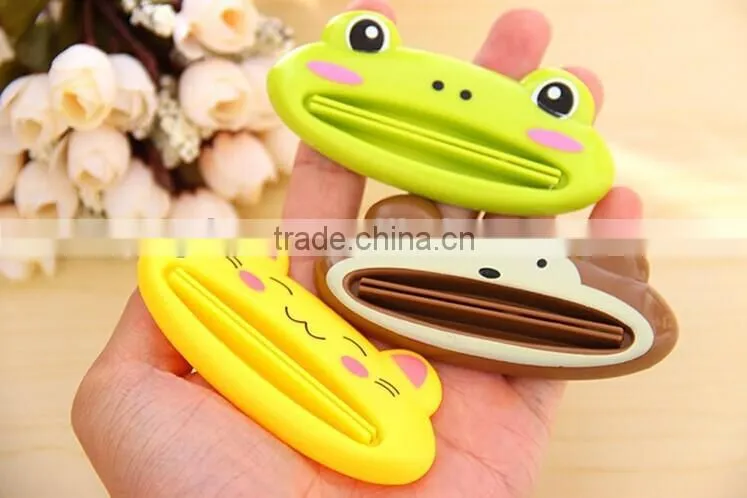Cartoon toothpaste squeezer Manual Facial cleanser extruder Toothpaste clip