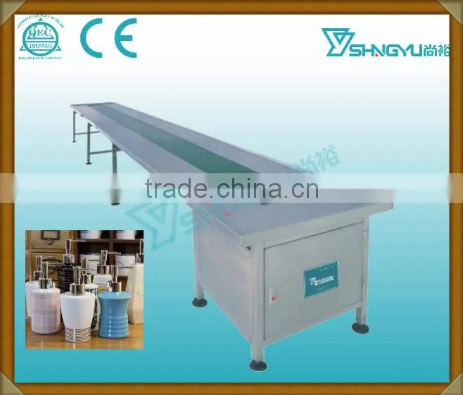 Stable operation stainless steel nylon belt conveyor table