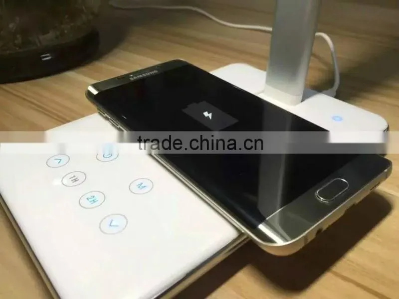 New arrived protect eyes LED desk lamp with wireless charger for iPhone 6 6s and Samsung s6