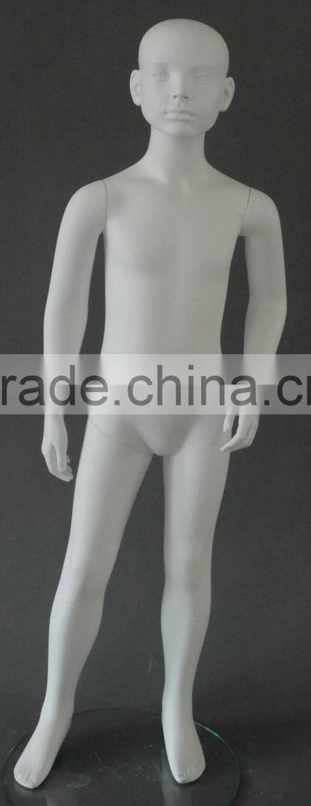 China cute sitting mannequin enfant