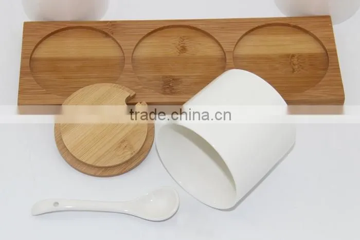 2015 hot selling white ceramic jars with lids