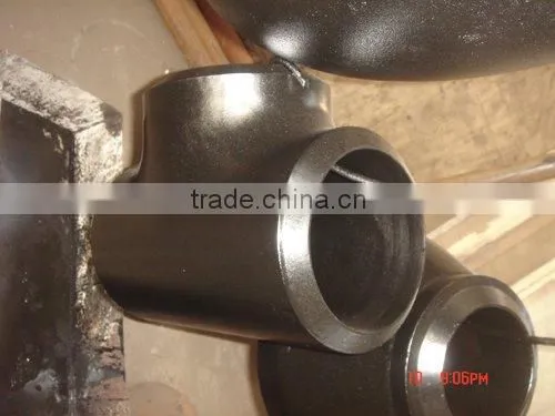ASTM A860 WPHY52 straight pipe tee