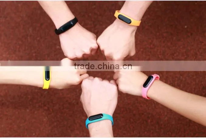 China bracelet New Waterproof bluetooth braceIet P67 OLED Pedometer bluetooth heart rate monitor smart band 2015