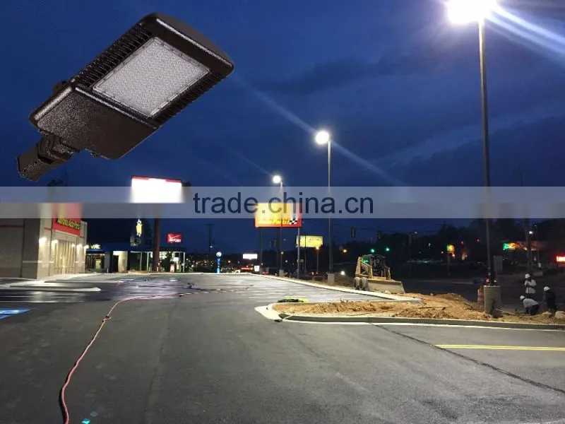 1000W Replacement UL DLC 120/277Vac and 480Vac LED Parking Lot Light