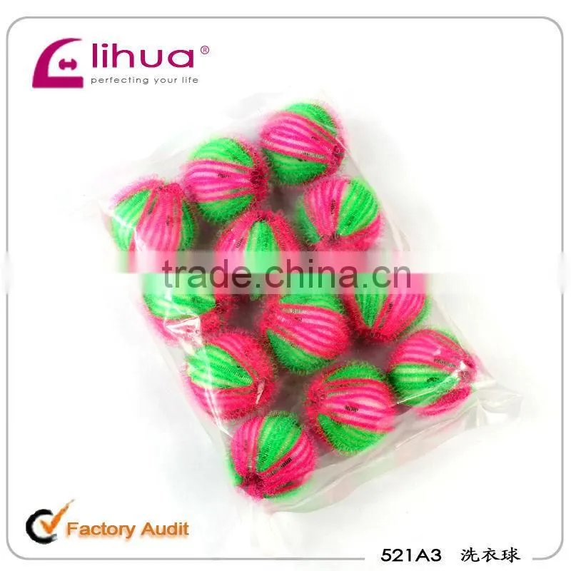 Blue and white environmentally friendly trade nylon laundry ball | magic washing ball