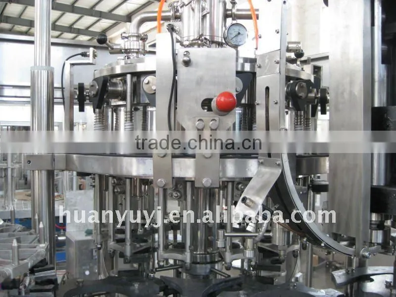 Soft beverage filling machine/Line