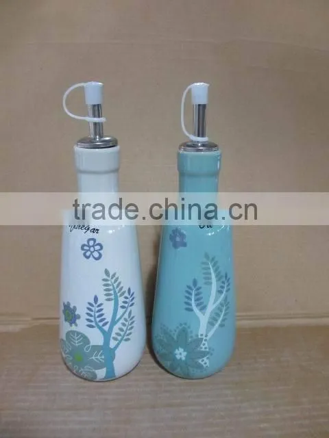 Round Ceramic oil olive vinegar bottle set with stripe pattern