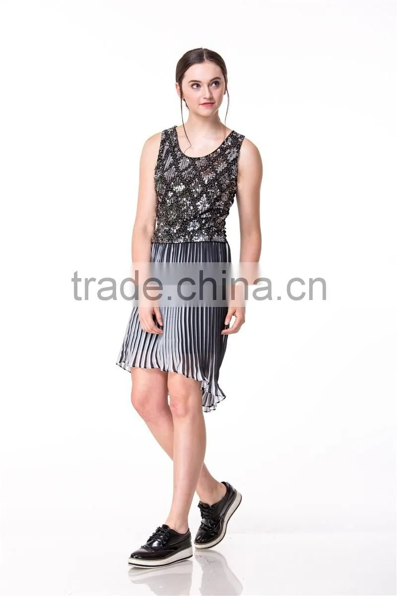 2017 New Arrival Lovely 2 Pieces set Christmas Beaded Top and Pleated White & Black Skirt