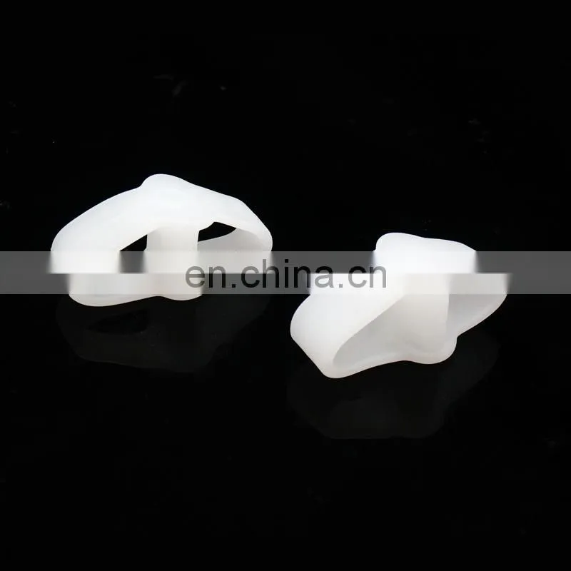 Toe Separators and Spreaders for Relieving Pain Associated with Bunions, Overlapping Toes, and Toe Drift #WH-0288