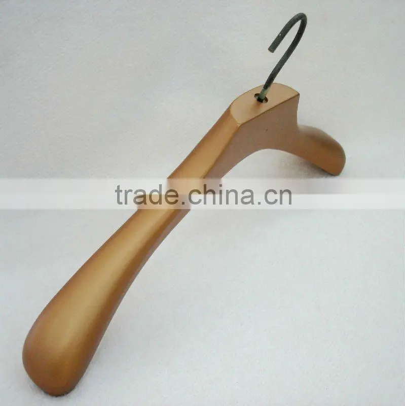 WD41 men wood coat hanger