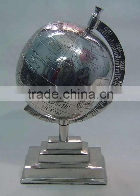 Cast aluminium decorative Globe