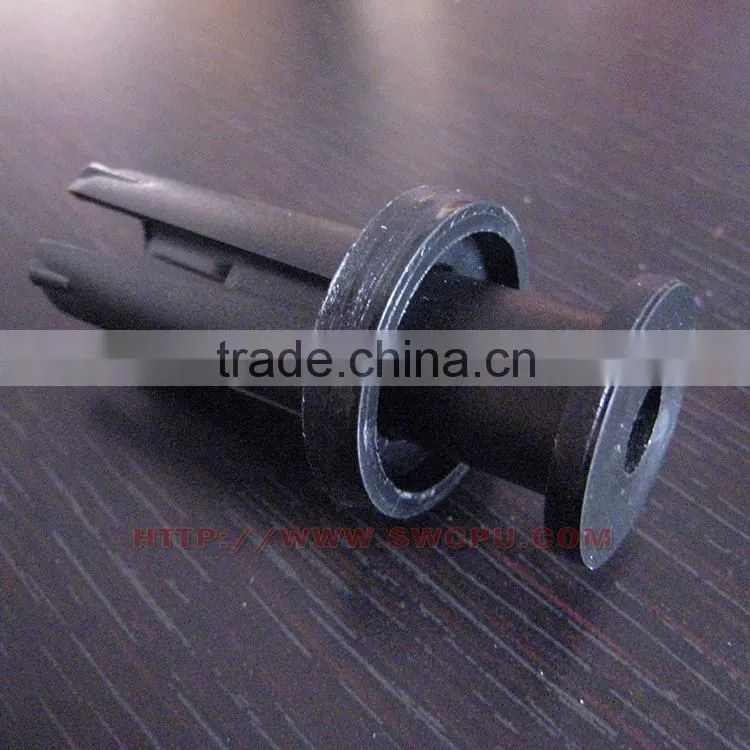 Hot sale plastic push in rivet
