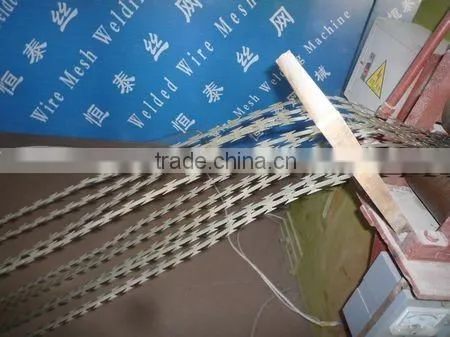 Easy to operate!Razor Wire Machine!One or Five Strips!