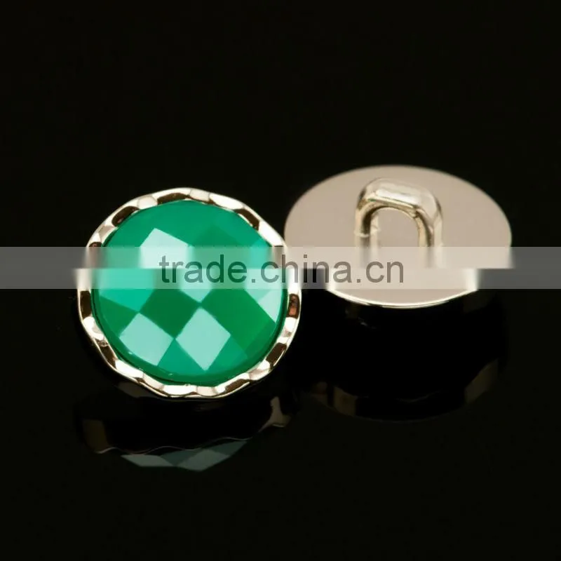 Taiwan Designer All Types of Shank Type Button for Garment