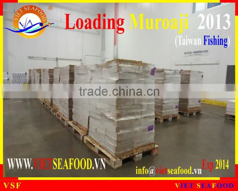 LOADING MUROAJI FOR TUNA BAIT