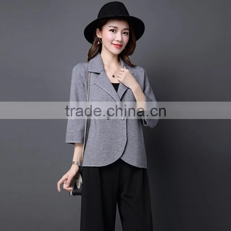 Fashion Ladies Short Coat Design Winter Woolen Knitted Coat