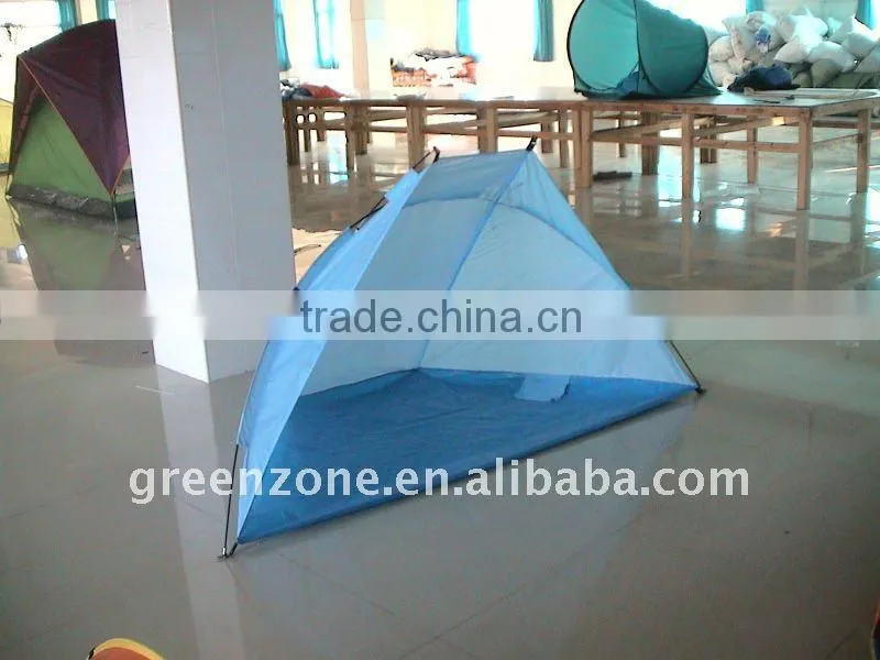 Folding tent for beach