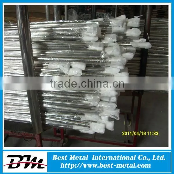 custom banners and signs
