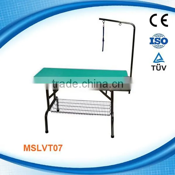 MSLVT10W Foldable dog grooming table used in various pets and dogs