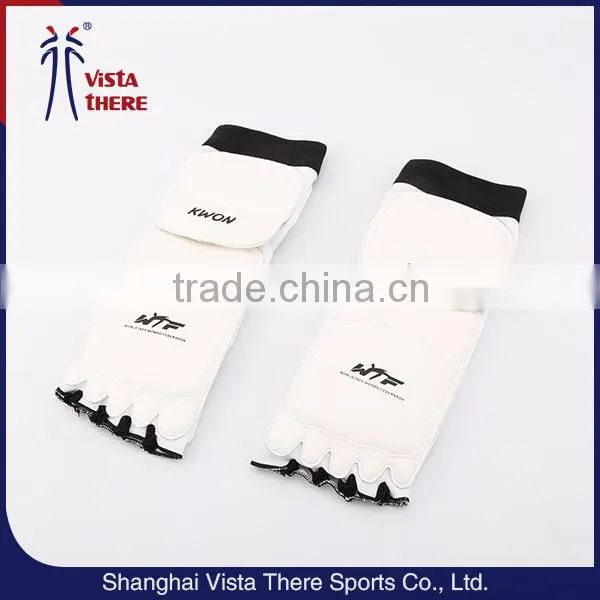 Conventional White Colour Martial arts TaeKwonDo hand protector gloves tae kwon do