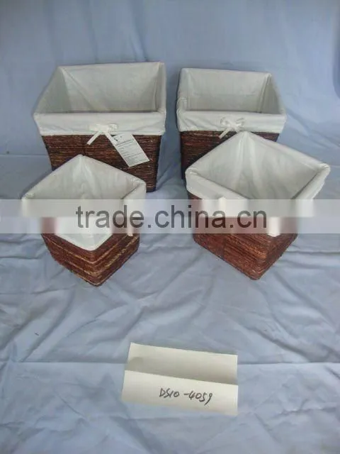set storage basket