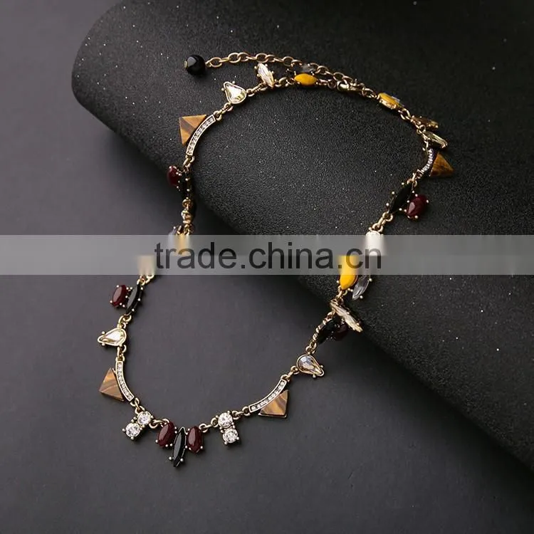 Cheap Wholesale Jewelry 2016 Latest Design Vintage Crystal Necklace for Women