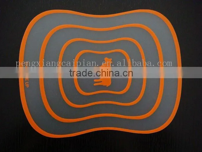 plastic chopping board