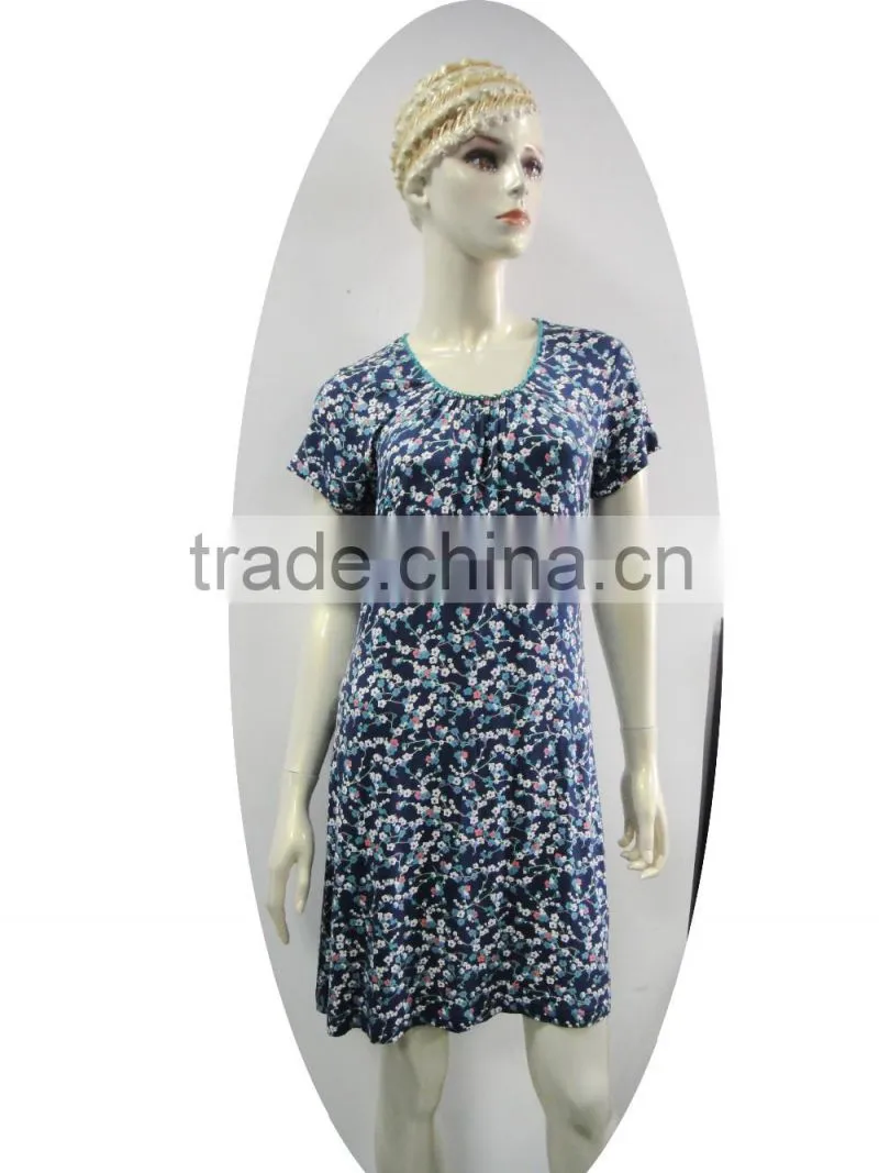 sexy and delicate sleeveless nightgown with pattern