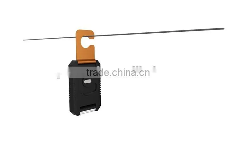 Specail metal keychain design sun power solar charger