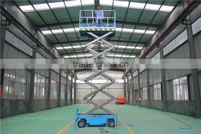 CHINA manual hydraulic mobile scissor lift