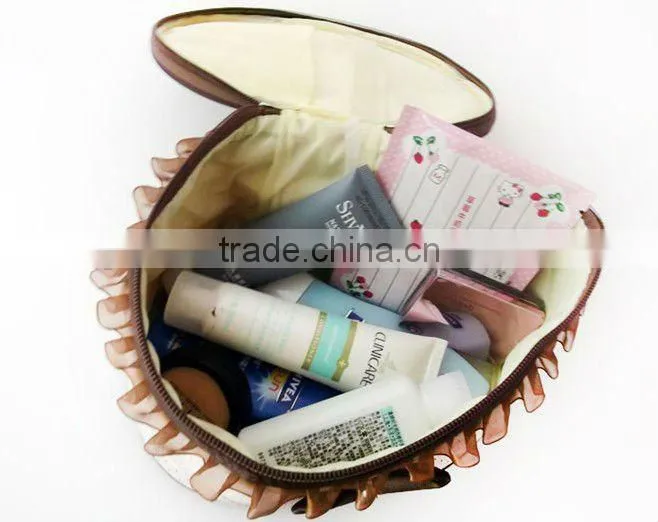 Cute cosmetic bag with mirror
