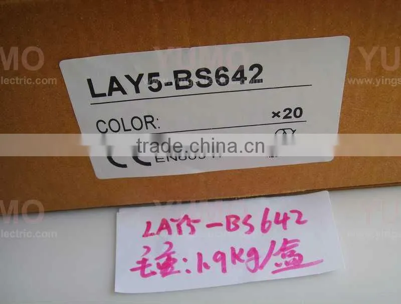 Plastic bezel Push Button LAY5-BS642