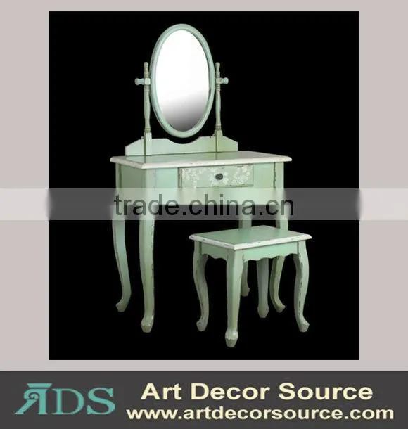 modern dressing table with 3 mirror around