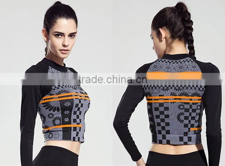 Women's Activewear Long Sleeve Floral Printed Yoga Athletic Clothes Wear T-Shirt