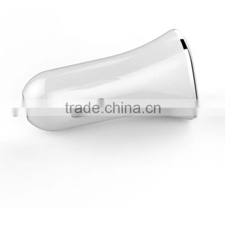 REYON 4.8A mini car charger for mobile phones & pad