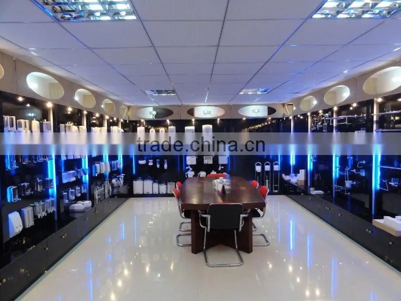 Office Automatic Metered fragrance Dispenser