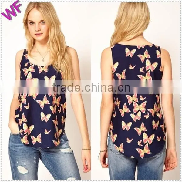 Top fashion Batwing sleeve Knitted woman model simple blouse