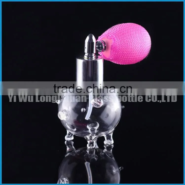 Handmade handicrafts transparent glass piggy.Transparent perfume glass bottle for perfume with metal bulb atomizer provider