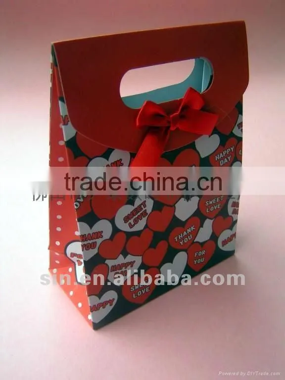 2013 High Quality Paper Gift Bag with ribbon