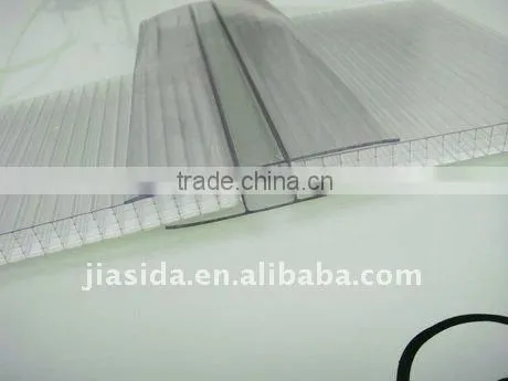 Type U polycarbonate profile