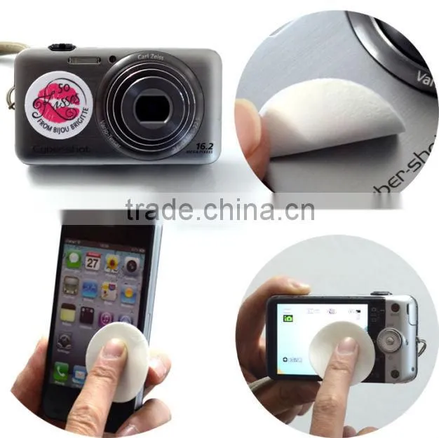 New screen cleaner mobile stand