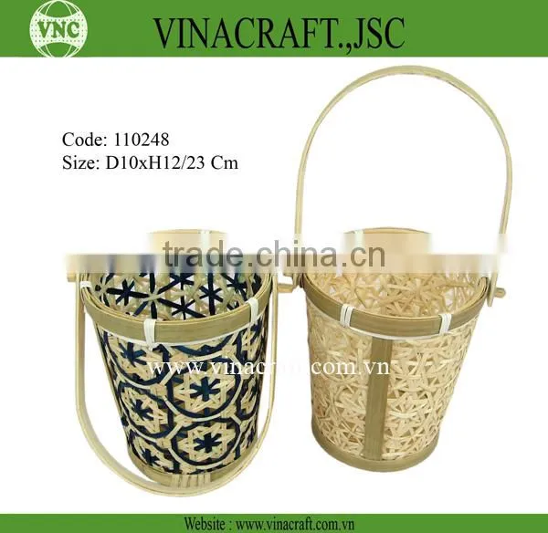 Rattan flower basket with seagrass rim