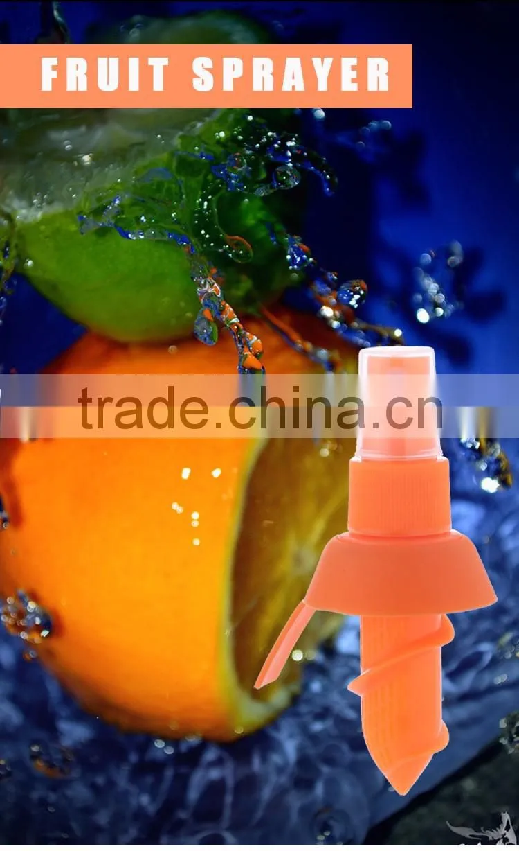 china new design orange squeezer with mini manual spray lemon jucier for fruit juice