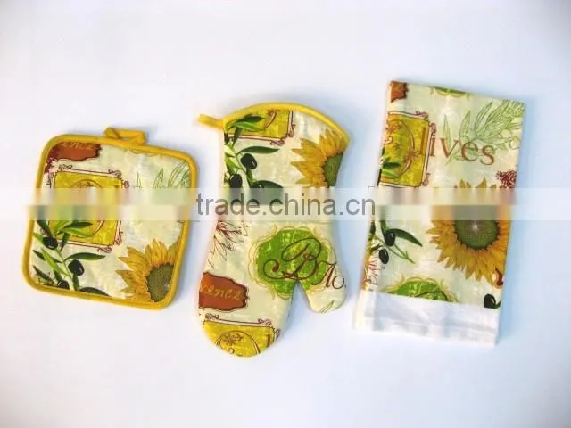 Garden design with good quality kitchen towel, cotton oven mitt and pot holder