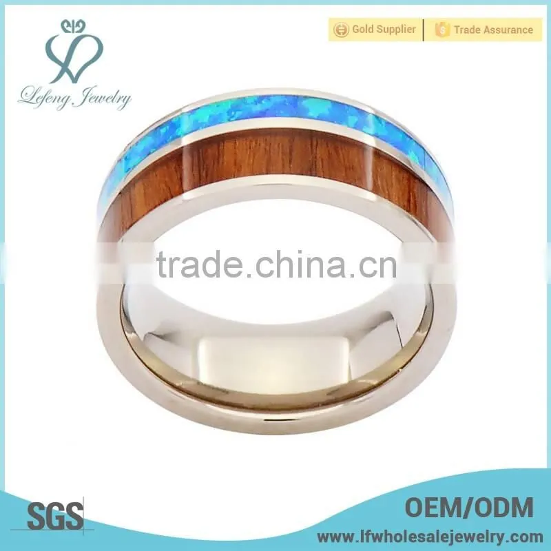 High quality camoflage with wood grain inlay titanium ring