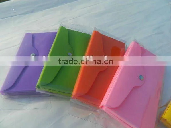 2012 new products fashion silicone wallet