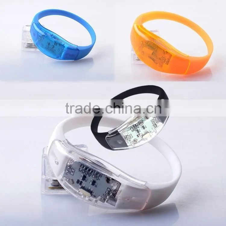 2016 Hot Promotional Flashing Brightness LED Bracelet With LOGO,silicon led bracelet