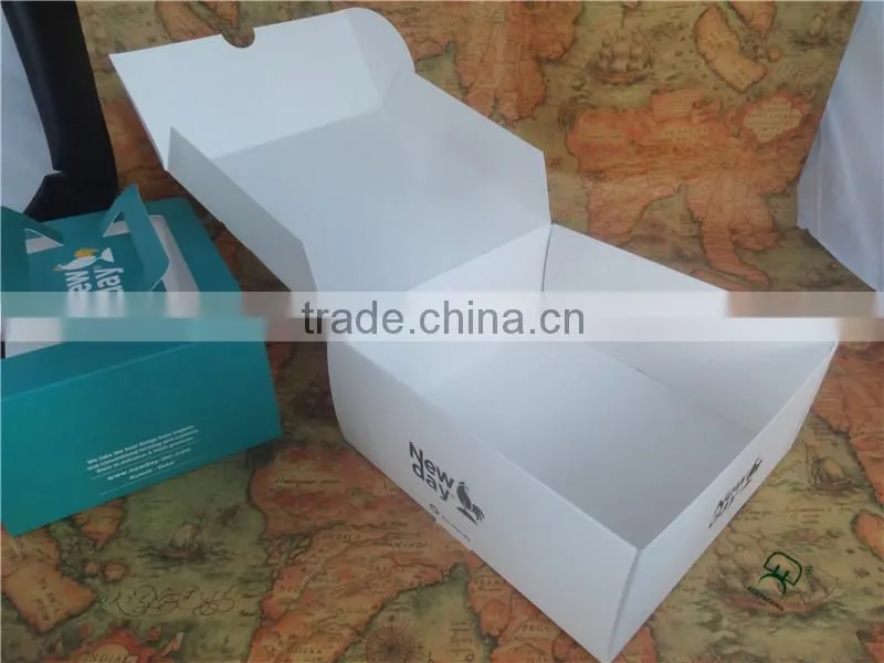 Beautiful design paper cake box with handle